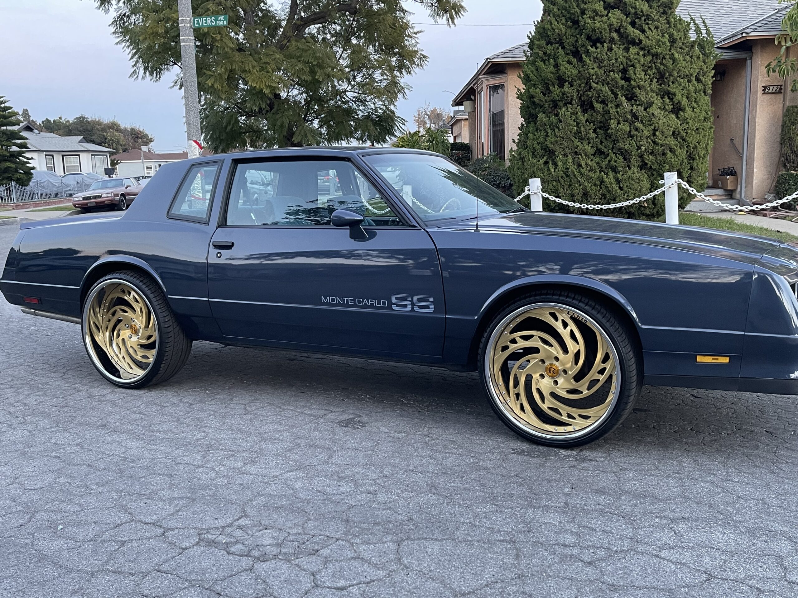 1984 Monte Carlo SS – Famous Whip Sales