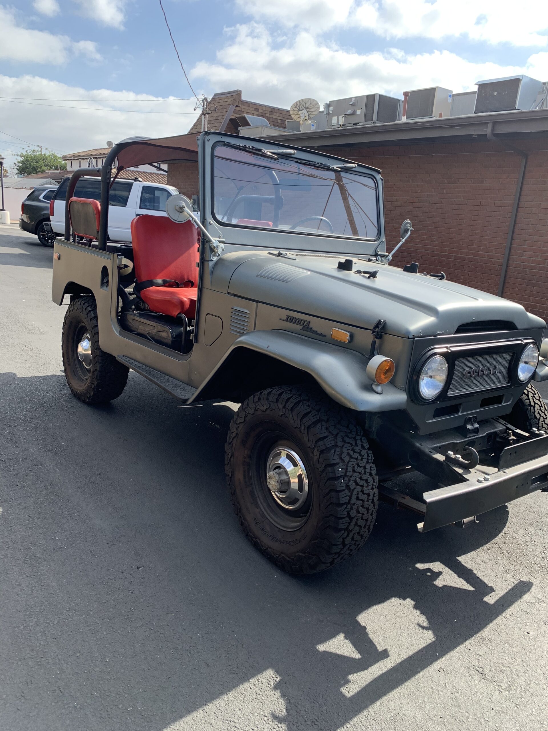 1972 Toyota Landcruiser – Famous Whip Sales