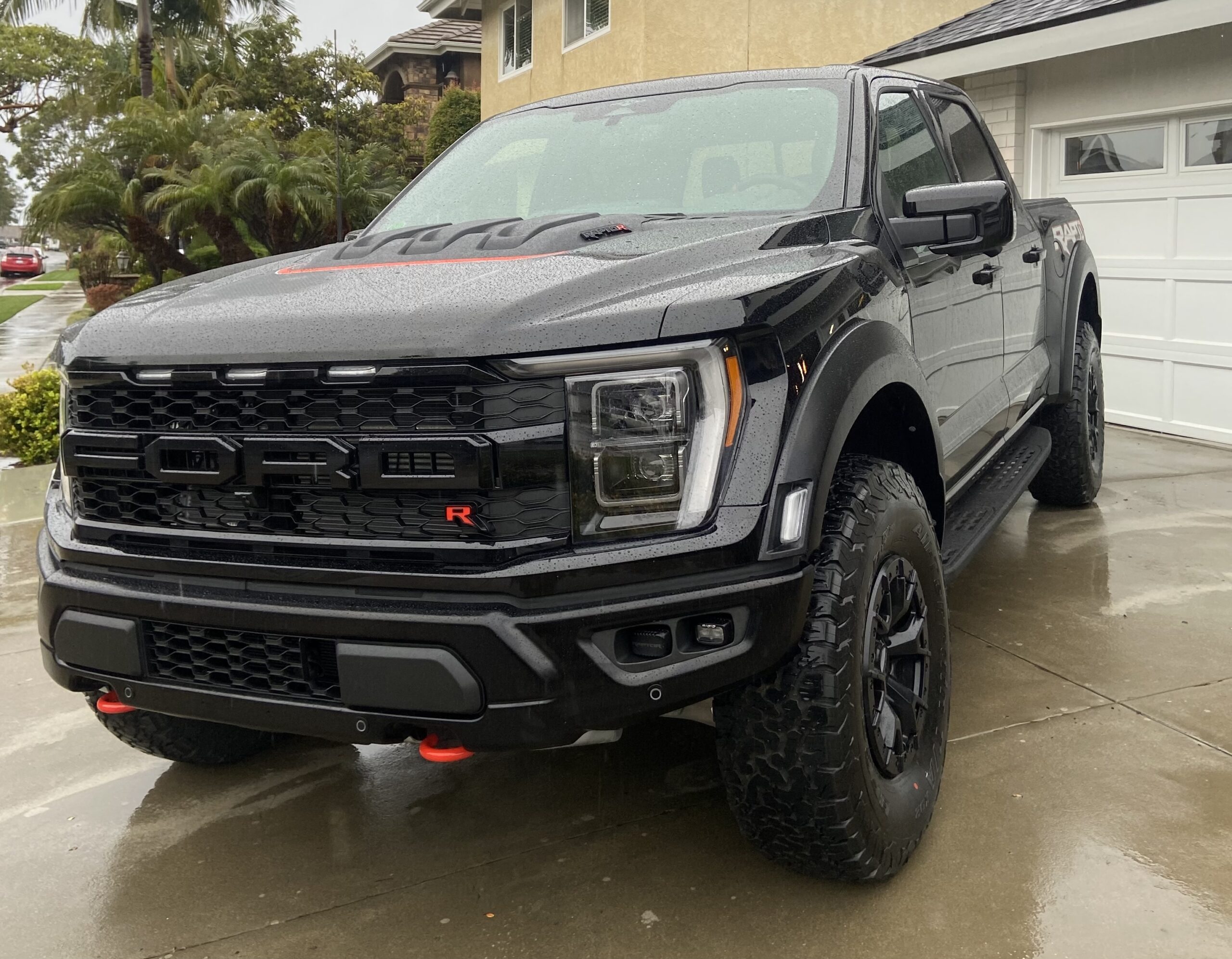 Ford RaptorR sold – Famous Whip Sales